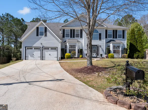 1979 Resting Creek Dr, Decatur, GA 30035