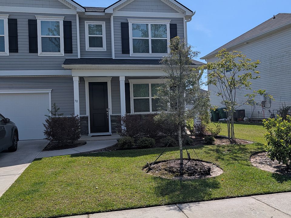 1st image of 70 Mainland Lakes Dr