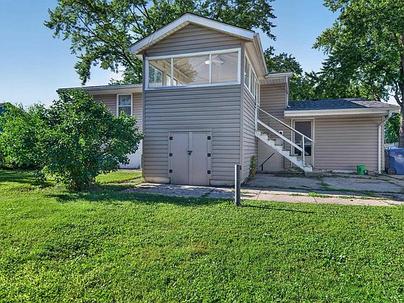 2nd image of 2336 Pebble Beach Dr