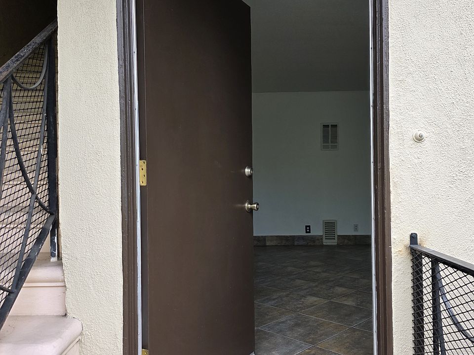 1st image of 5620 Ash St APT 2