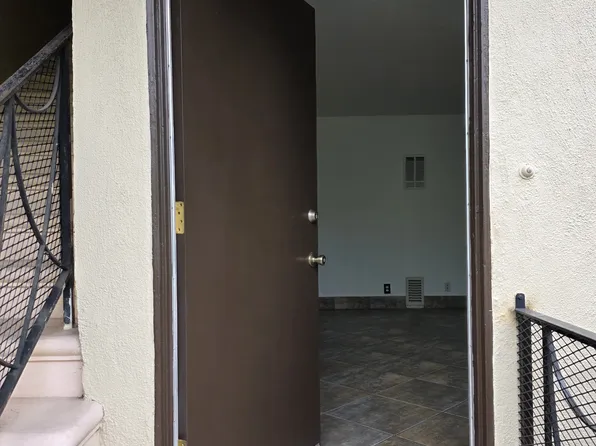 5620 Ash St APT 2, Los Angeles, CA 90042