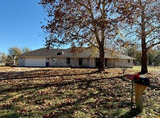 3802 N Country Club Rd, Newcastle, OK 73065
