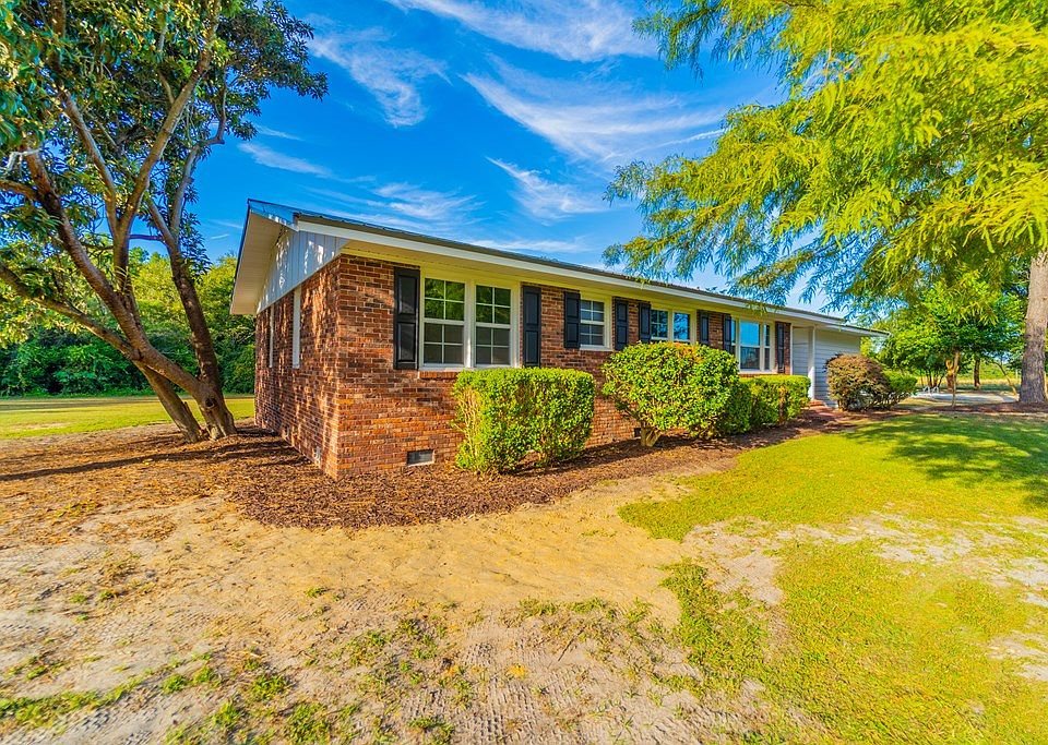 3750 Robbin Ln, Blackshear, GA 31516 Zillow