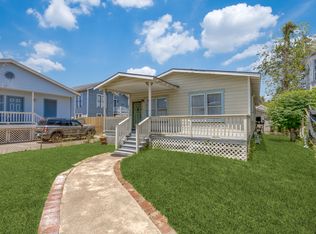 918 Sealy St, Galveston, TX 77550