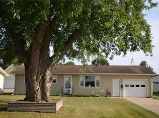 695 W Mill St, Mondovi, WI 54755