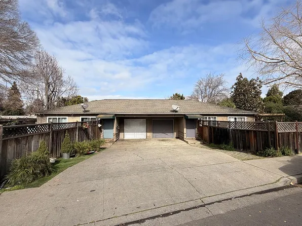 1807 Woodland Ave, East Palo Alto, CA 94303