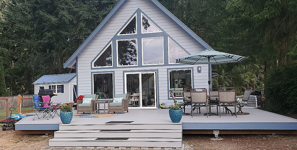 2nd image of 11125 Matthews Way