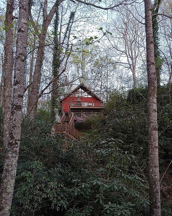 1st image of 35 Shady Ln