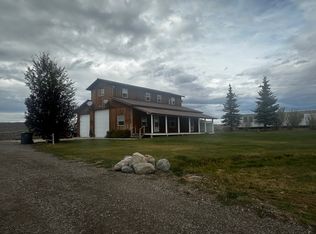 19 N Spotted Horse Rd, Pinedale, WY 82941
