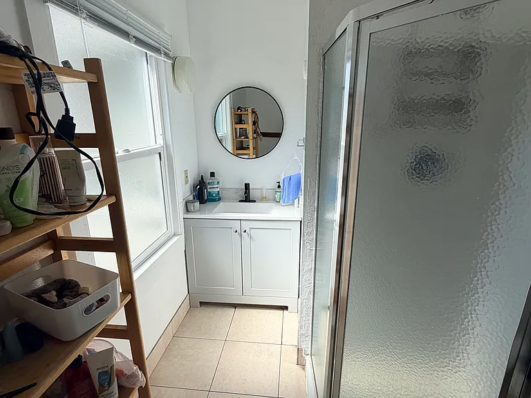 1780 Leroy Ave #21 — Photo 7