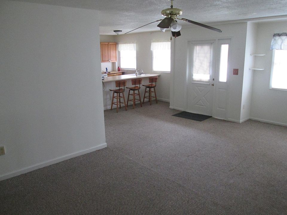 1st image of 1411 Park Ave