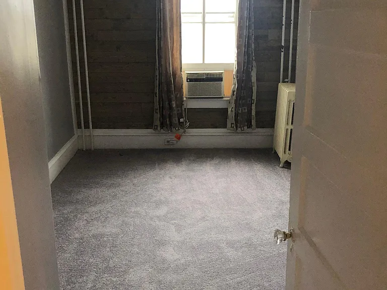 217 Kings Hwy E #2 — Photo 6