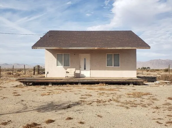 14196 Fairlane Rd, Lucerne Valley, CA 92356