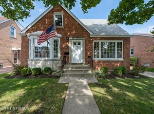 7520 W Rosedale Ave, Chicago, IL 60631