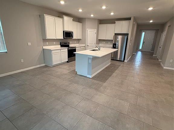 5th image of 32434 Osprey Peak Way