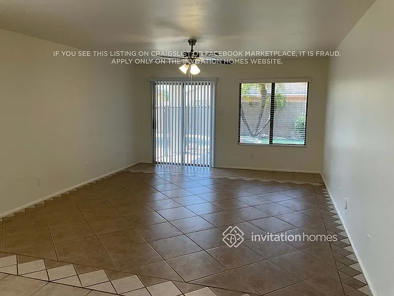 13127 W Port Royale Ln — Photo 6
