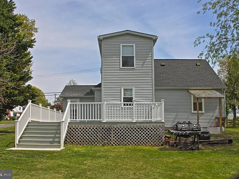 801 Gail Ave — Photo 4