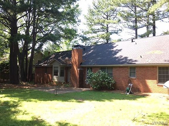 5th image of 411 Vicksburg Dr