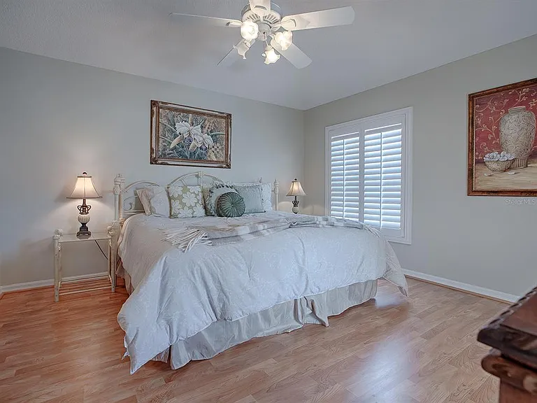 1129 Santa Cruz Dr — Photo 15