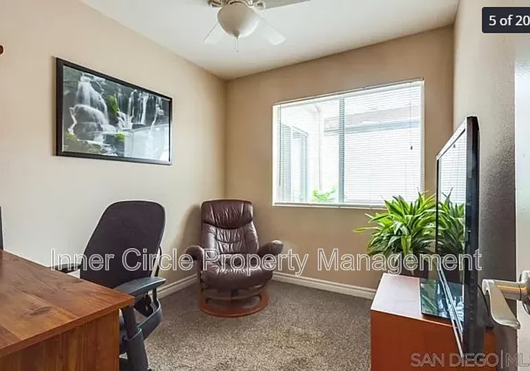 3276 Ashford St #D — Photo 9