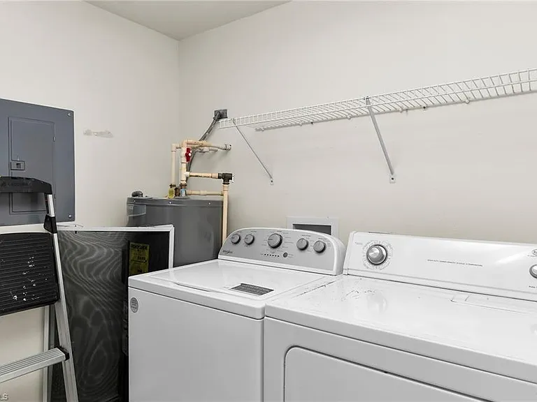 7835 Regal Heron Cir #202 — Photo 28