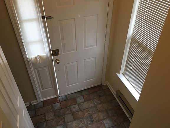 Entry with closet