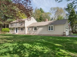 22 Meadowlark Rd, West Simsbury, CT 06092