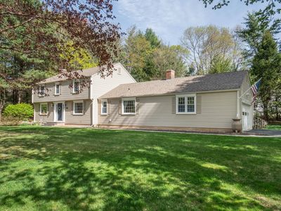 22 Meadowlark Road, West Simsbury, CT, 06092