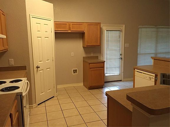 4th image of 11757 Kenny Dr