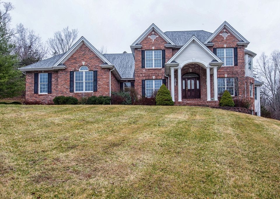 1st image of 19221 Saint Albans Hills Dr