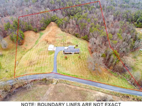 120 Sportsman Lake Rd, Lebanon, KY 40033