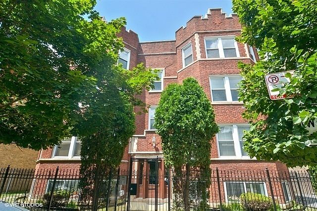 1st image of 2732 N Sawyer Ave APT 1N