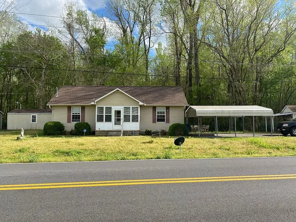 3004 S 7th St, Hickman, KY 42050