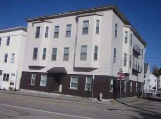 79 School St #2L, Webster, MA 01570