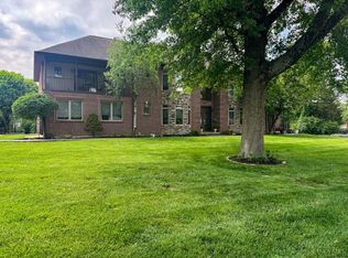 9775 Delray Dr, Cincinnati, OH