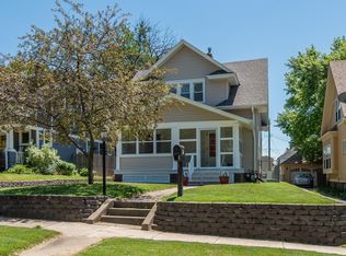 607 Roosevelt Ave, Council Bluffs, IA 51503