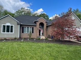 6179 Crystal Valley Dr, Galena, OH