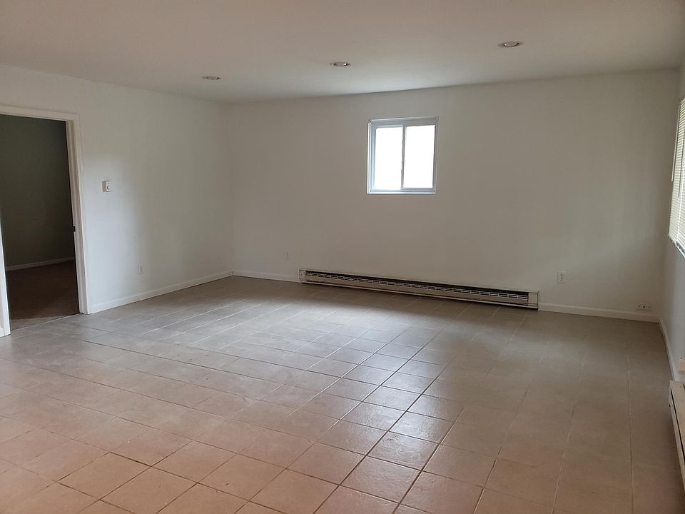 12395 South Ln APT 3, Bruce Twp, MI 48065 Zillow