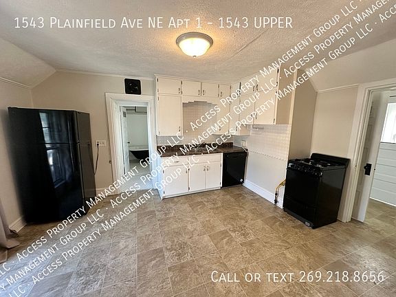 5th image of 1543 Plainfield Ave NE #1