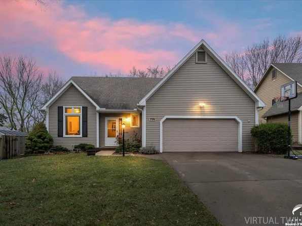 709 Joseph Dr, Lawrence, KS 66049