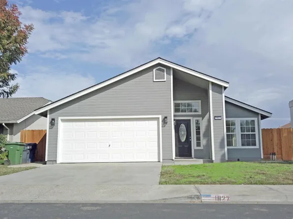 1827 Shadow Park Dr, Turlock, CA 95380