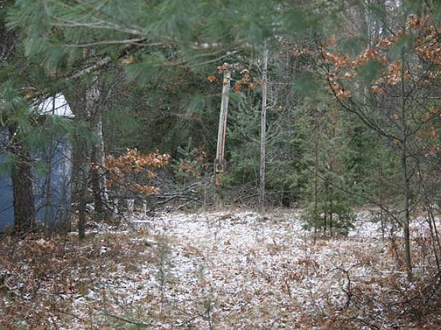 2nd image of 816 E Arnold Lake Rd