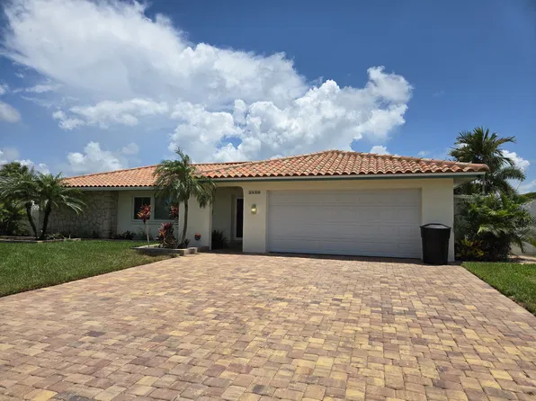 3850 46th Ave S, Saint Petersburg, FL 33711