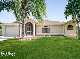 4913 SW 17th Ave, Cape Coral, FL 33914