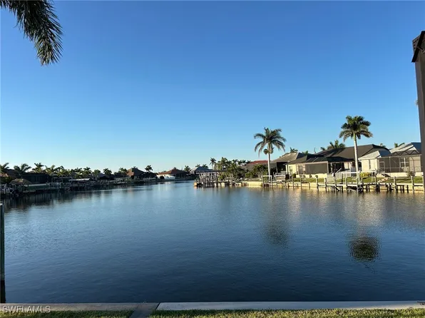 2813 SW 31st Ln, Cape Coral, FL 33914