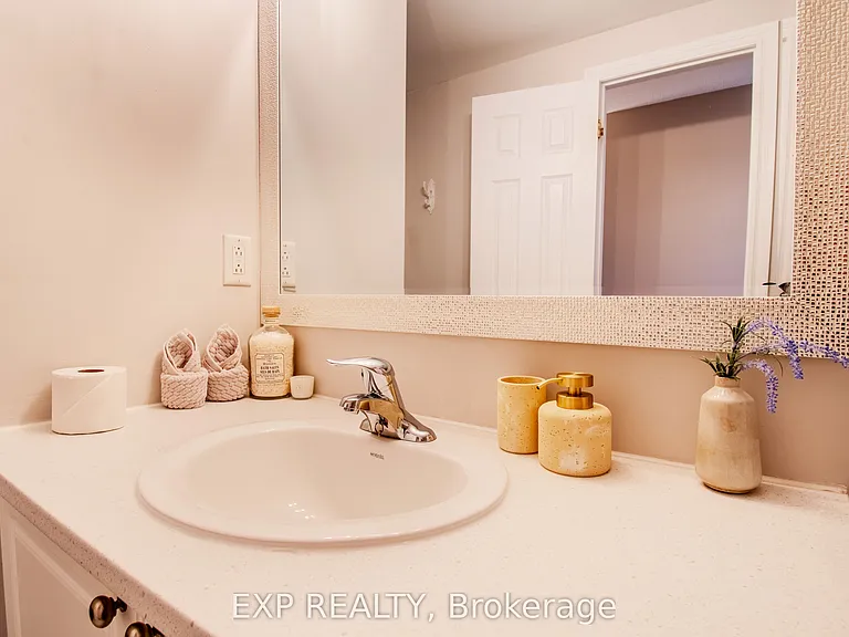 83 Goodwin Dr #2 — Photo 26