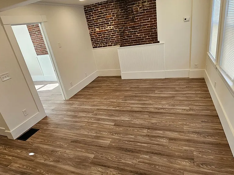Amoskeag Apartments — Photo 2