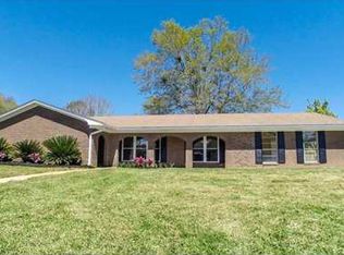 15284 Woody Dr, Gulfport, MS 39503