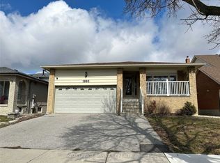1885 Rosefield Rd, Pickering, ON L1V3K1