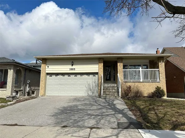 1885 Rosefield Rd, Pickering, ON L1V 3K1